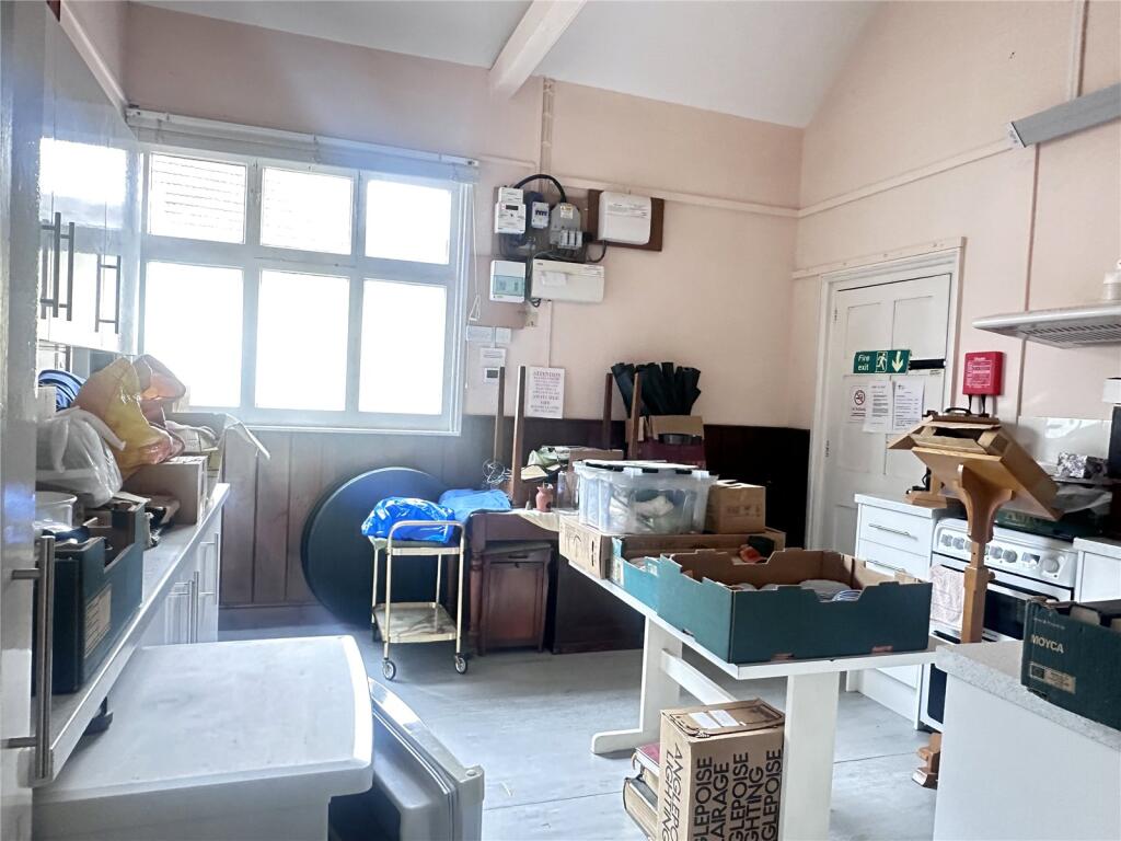 House in Mid Suffolk, Mendlesham - More