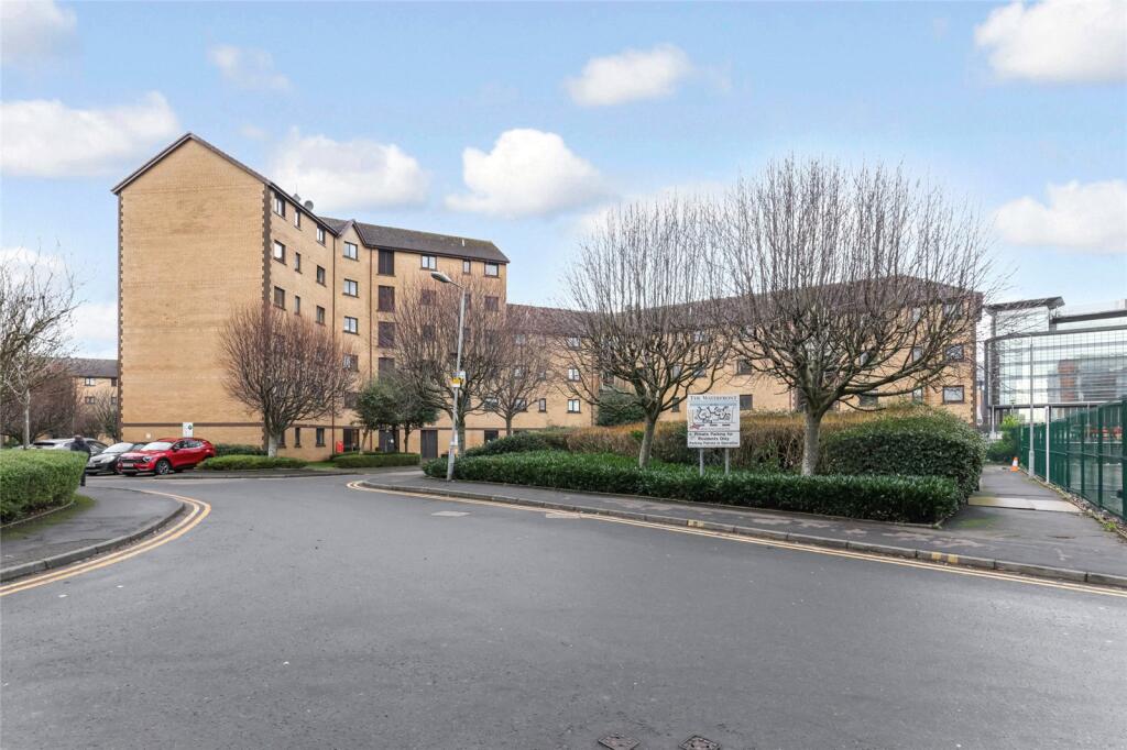 Main image of property: Riverview Gardens, Glasgow, Glasgow City, G5