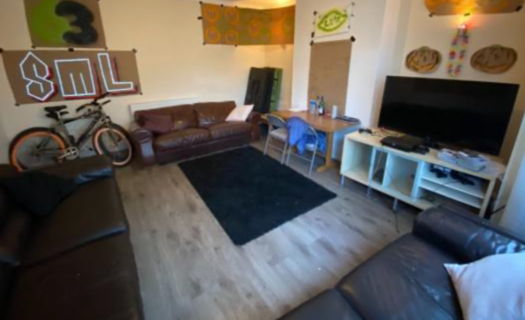 7 bedroom semi-detached house for rent