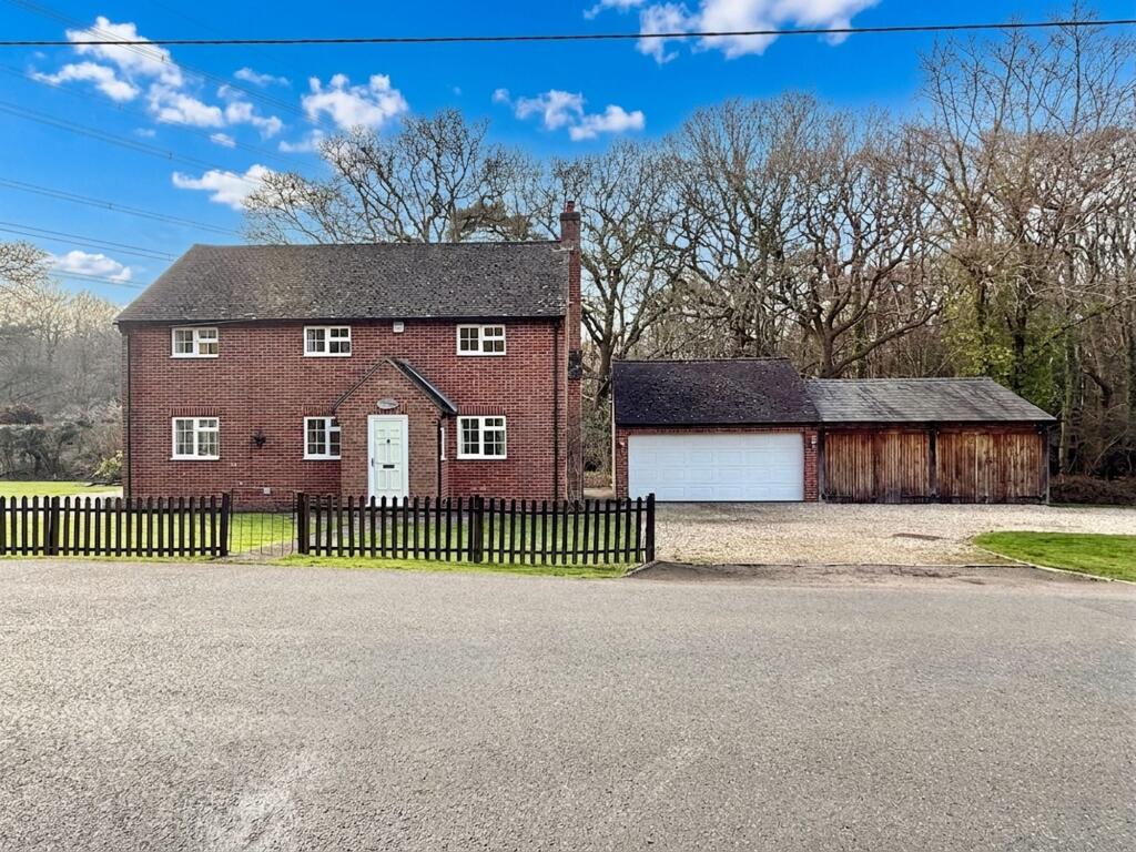 Main image of property: Twiggs Lane, Marchwood, SO40