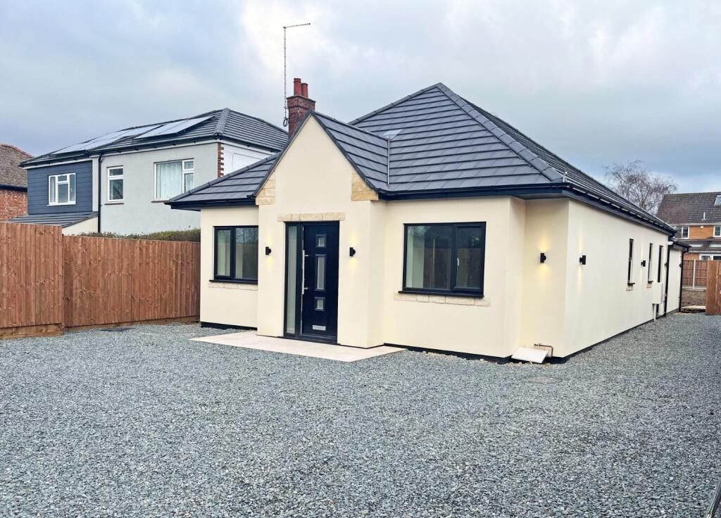 Main image of property: London Road, Yaxley, Peterborough