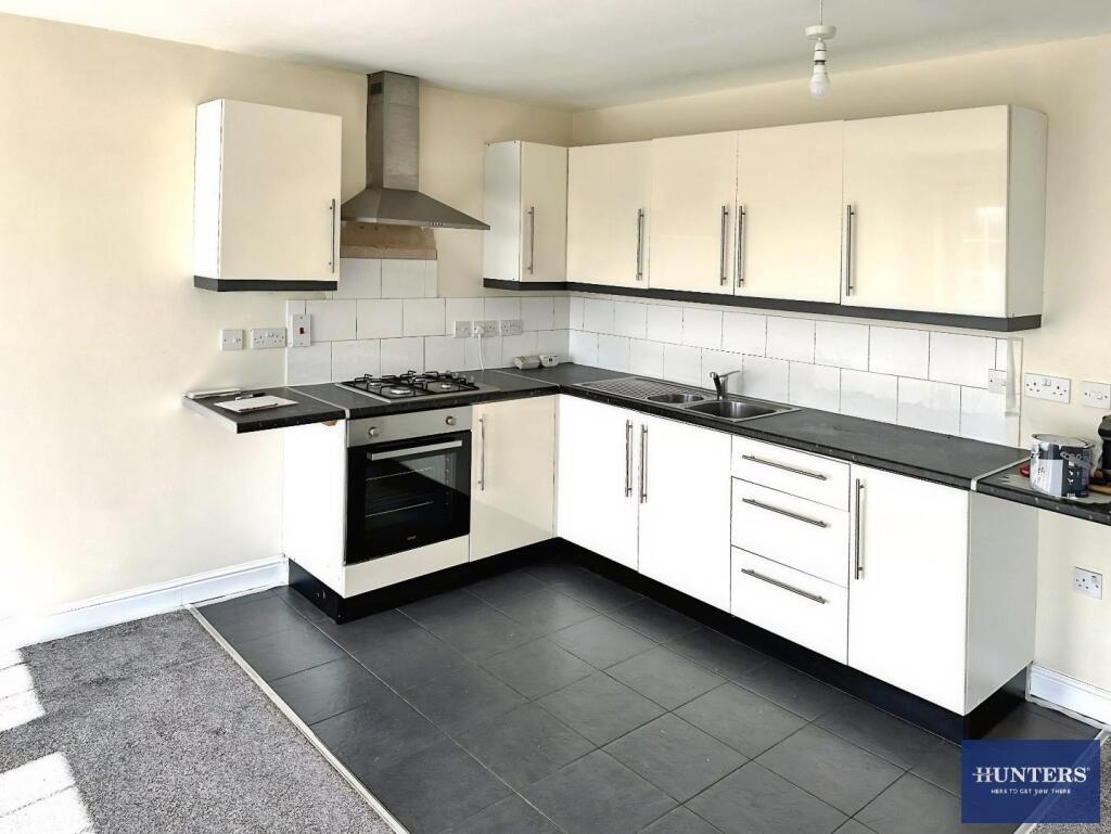 House in Calderdale, King Cross - View 2