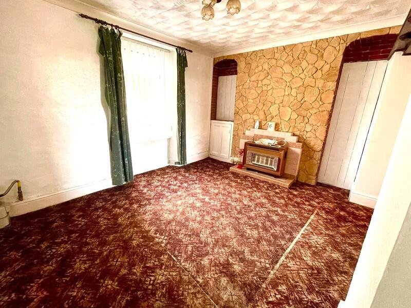 House in Port Talbot, Neath Port Talbot - View 3