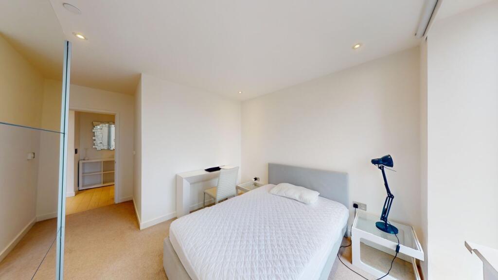 Apartment in London, Greenwich Peninsula - More