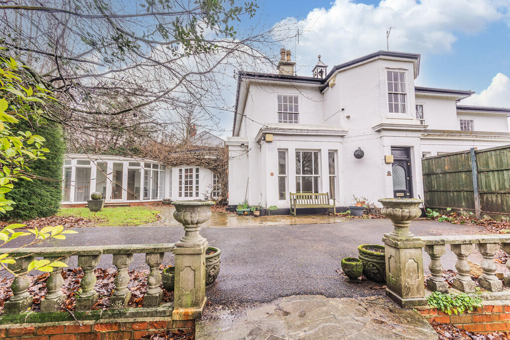 Main image of property: Town Street, Sandiacre, NOTTINGHAM