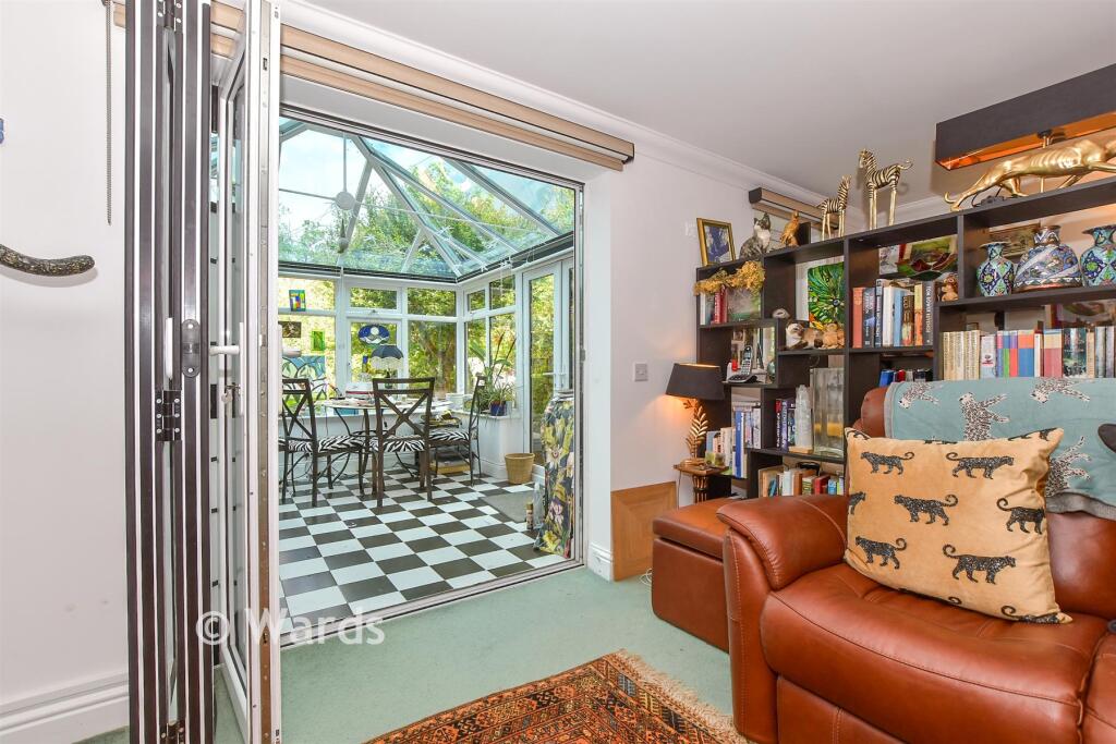 House in Tonbridge - More