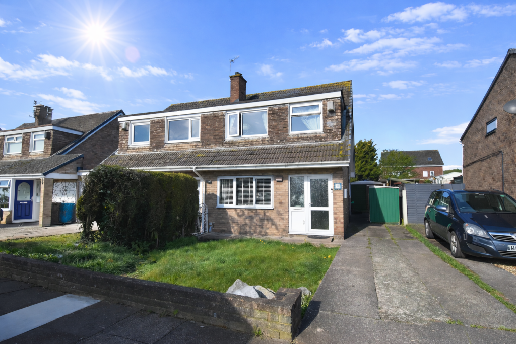 Main image of property: Chetwood Drive, Widnes WA8 9BL