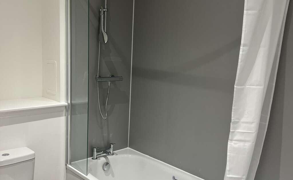 Apartment in Glasgow - View 5