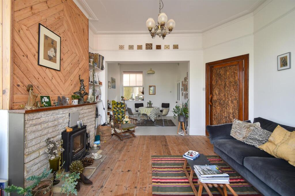 Main image of property: Wellington Gardens, Hastings