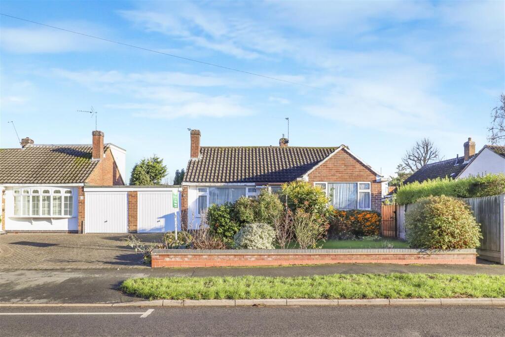 Main image of property: Farmer Ward Road, Kenilworth