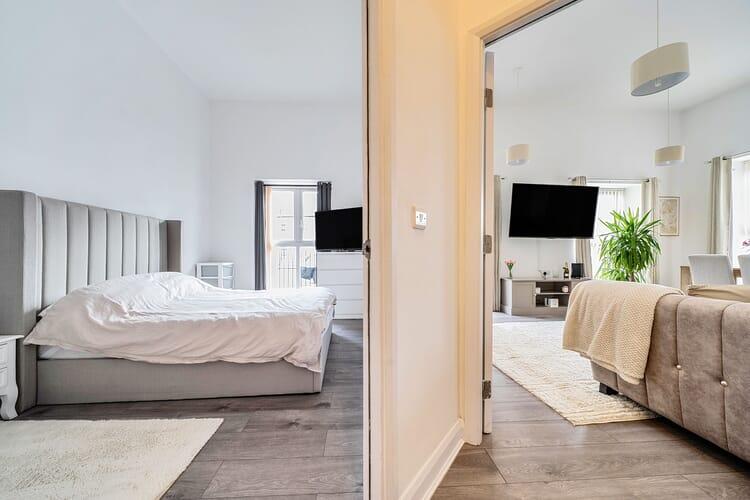 Apartment in Northampton, St Crispin's, Upton - View 4
