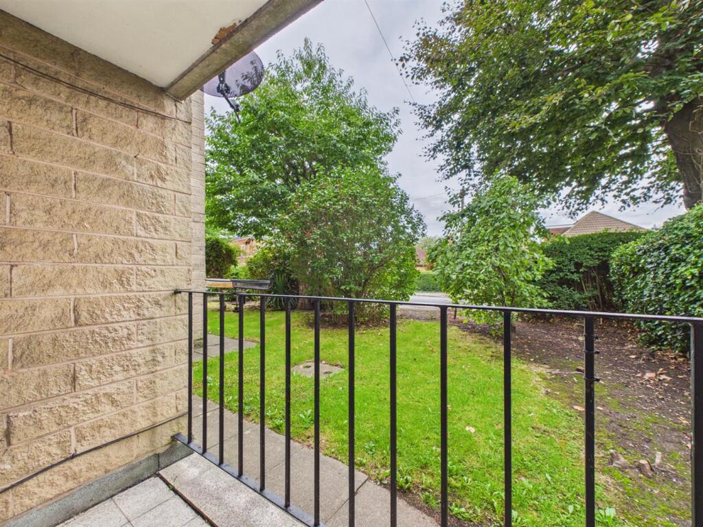 Apartment in Derby - View 4