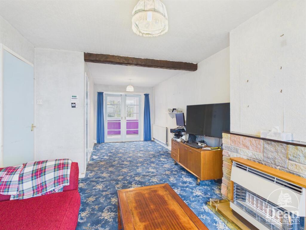 Acacia Close, Bream, Lydney photo 3