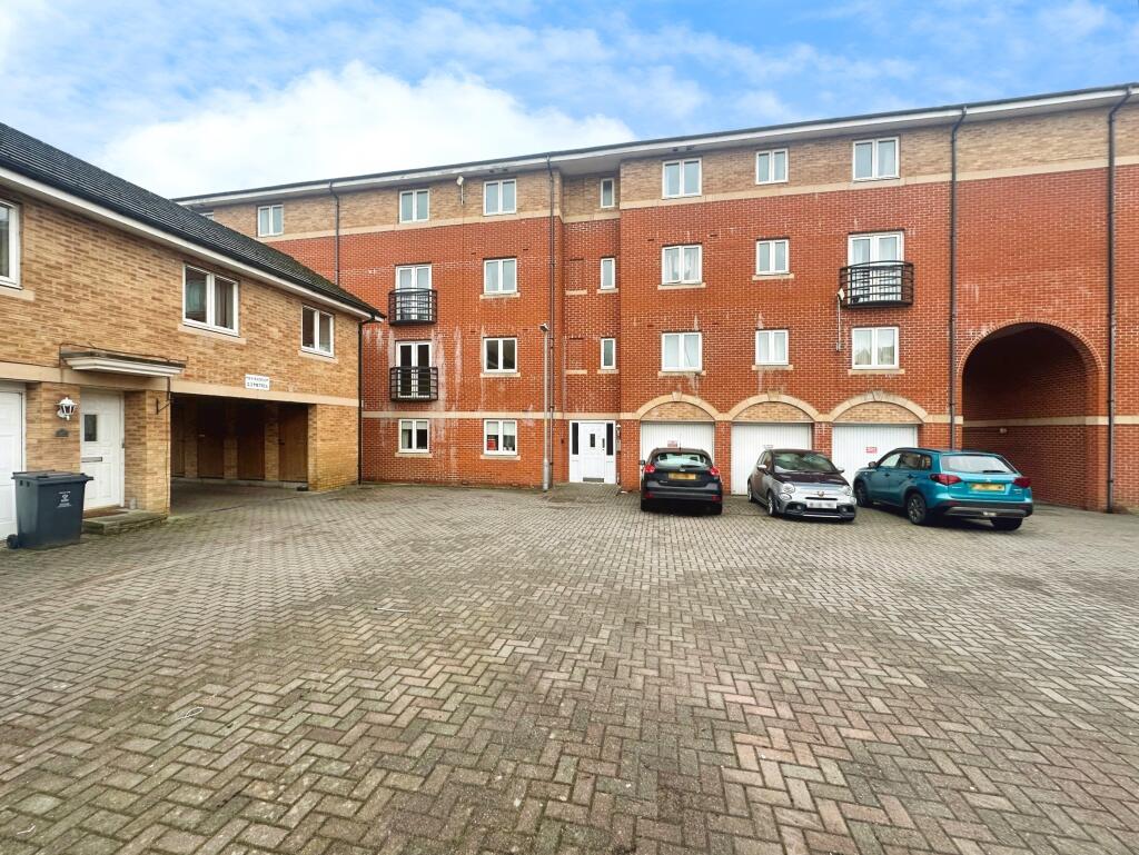 Main image of property: Saltash Road, Swindon, SN2