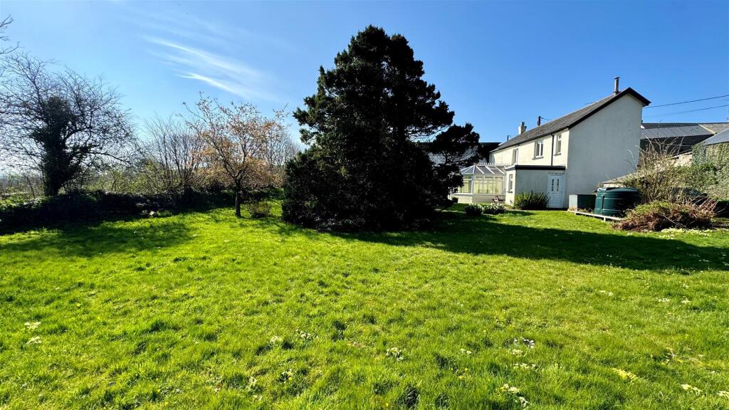 North Buckland Nr. Braunton photo 3