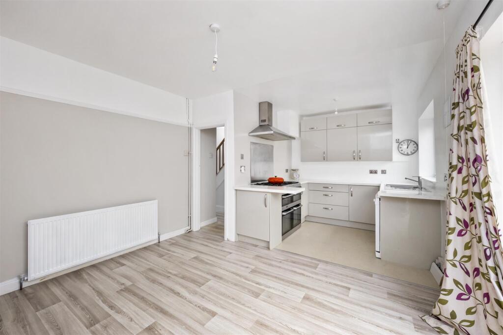 Kings Drive, Hassocks photo 4
