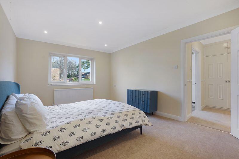 Apartment in Dartford - View 4