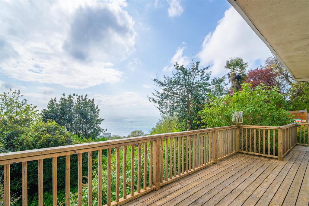 Main image of property: END OF TERRACE BUNGALOW WITH OCEAN VIEWS - Ocean View Road, Ventnor