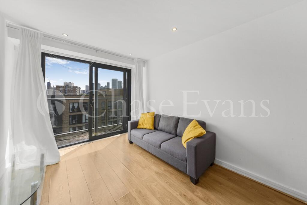 Apartment in London - View 5