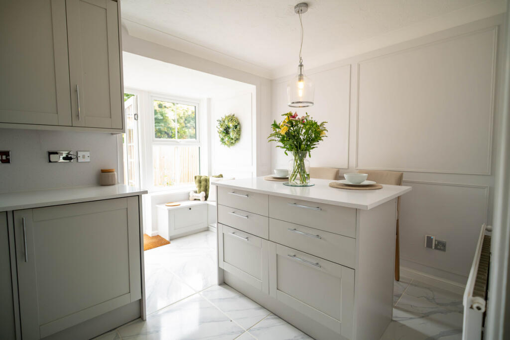 House in Crawley, Maidenbower, Worth - View 5