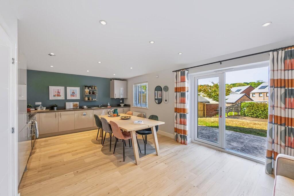 House in Exeter - View 3