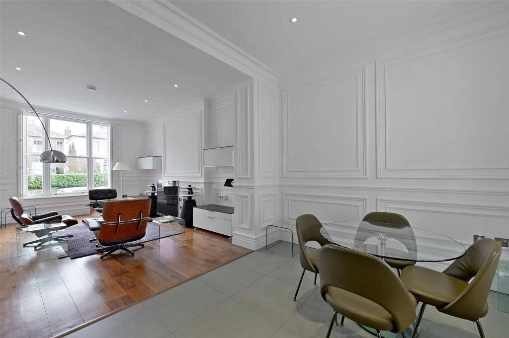 The Residence, 26 Trinity Place, Windsor, Berkshire, SL4 photo 4