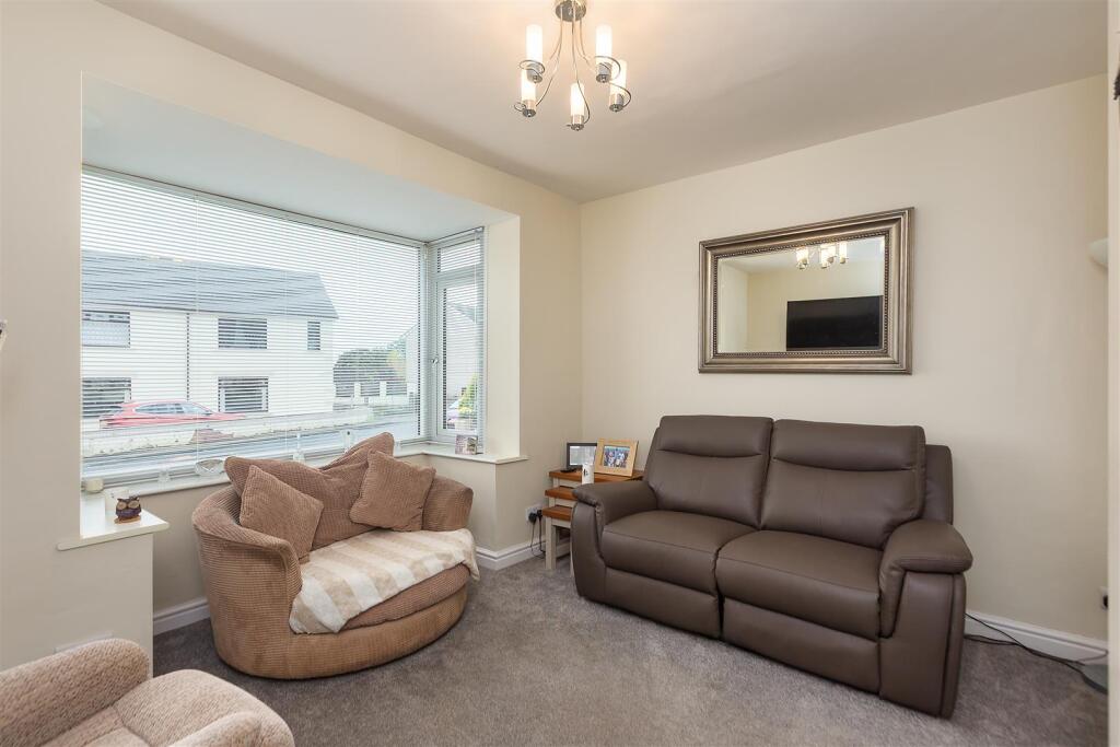House in Morecambe, Middleton - View 5
