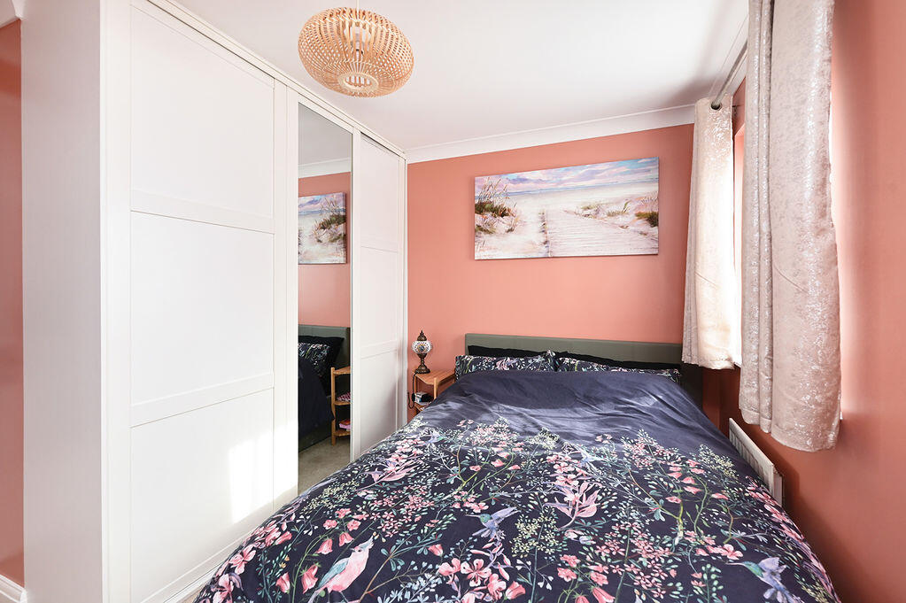 Crofton Square, Sherfield Park - More