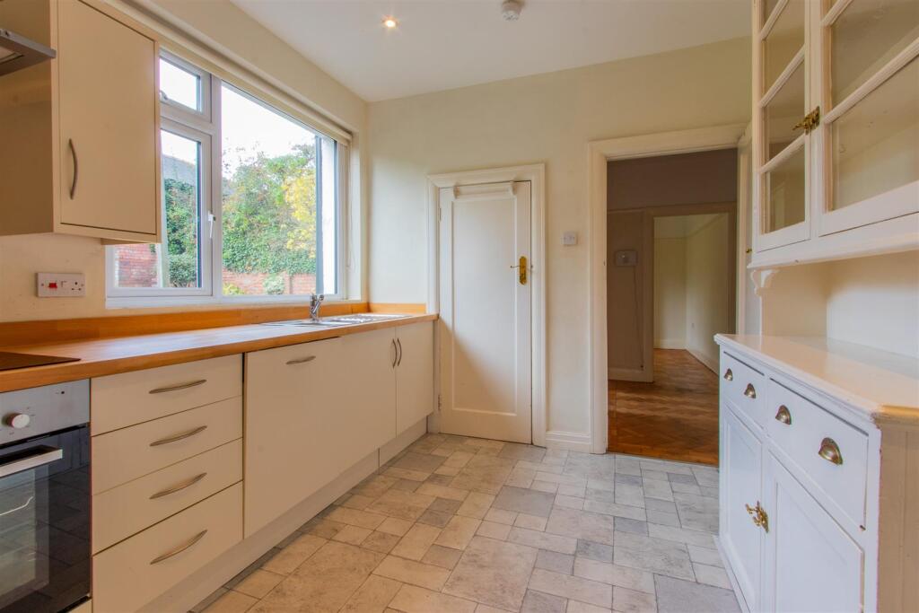 House in Cardiff - More