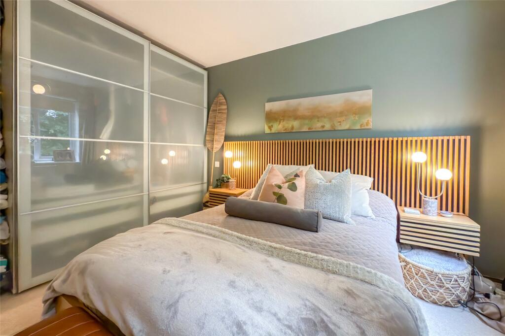 Additional image 15 of Reynolds Crescent, Sandridge, St. Albans, Hertfordshire, AL4