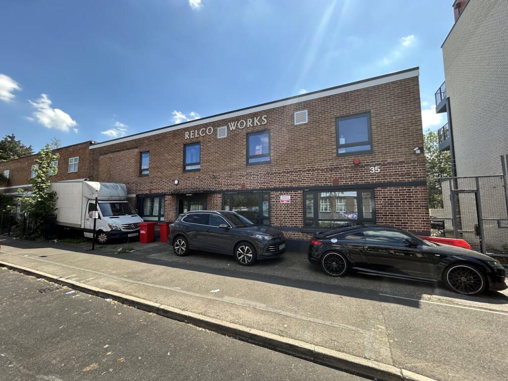Main image of property: 35 Sutherland Road, London, E17 6BH