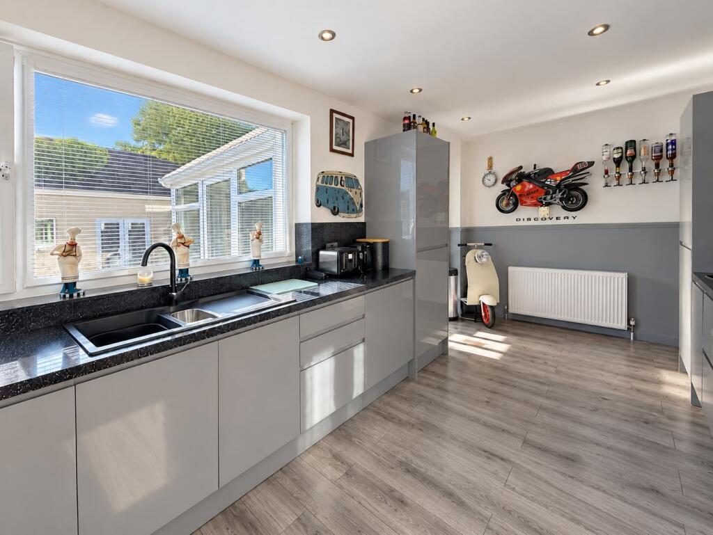 House in Bradford - View 5