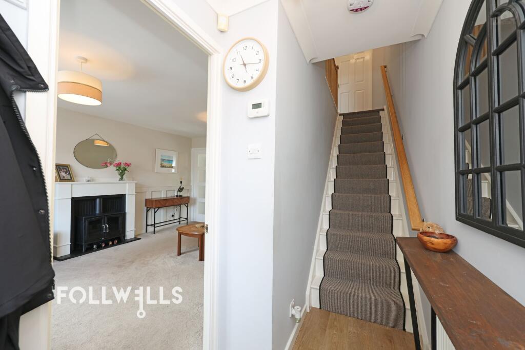 House in Stoke-on-Trent - More