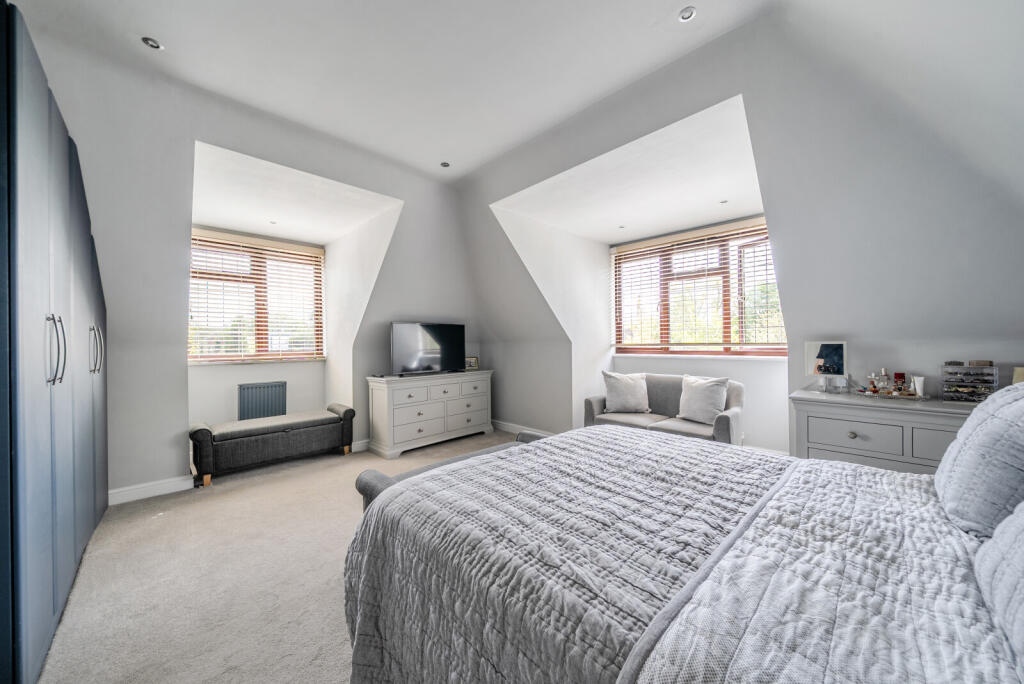 House in Guildford - View 5