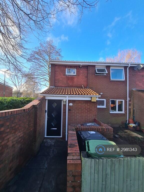 Main image of property: The Glade, Wolverhampton, WV8