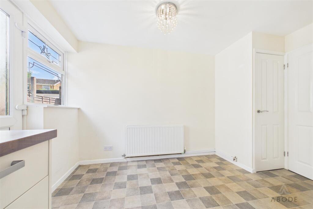 House in Dudley, West Midlands - View 5