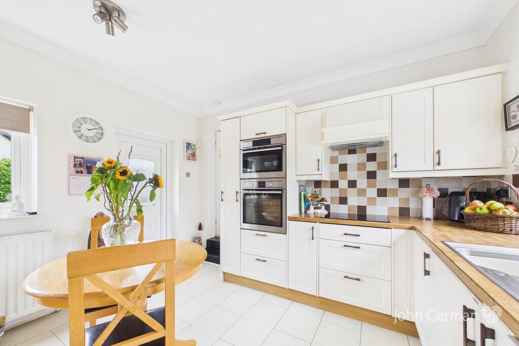 House in Stafford, Colwich - More