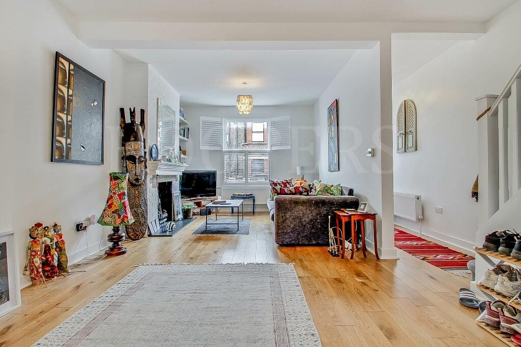 House in London, Willesden Green, Harlesden - View 3