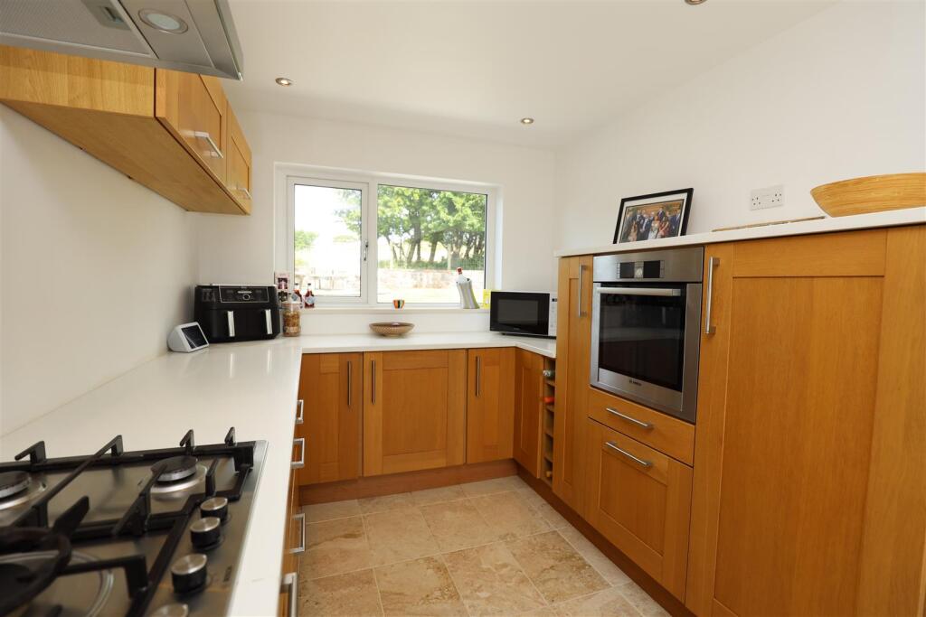House in St Brides Major, St. Brides Major - View 5