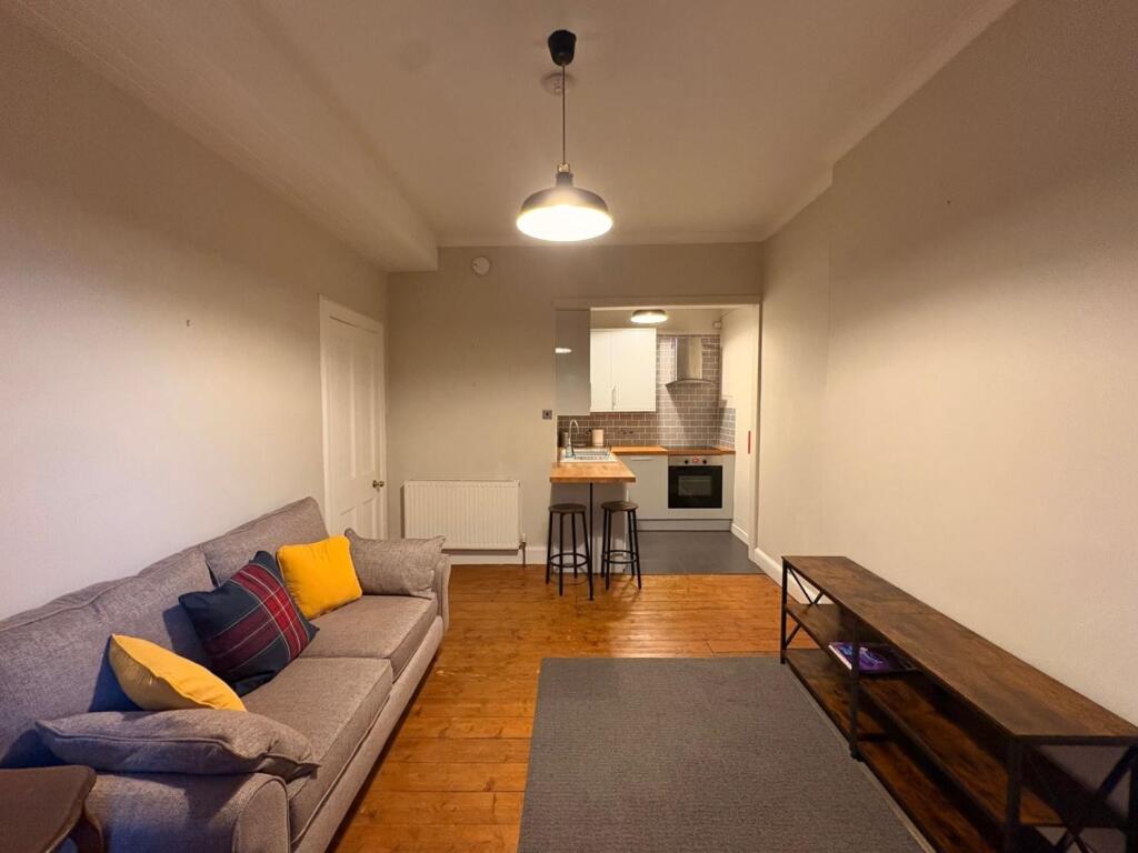 Main image of property: 17 GF1 Yeaman Place, Edinburgh