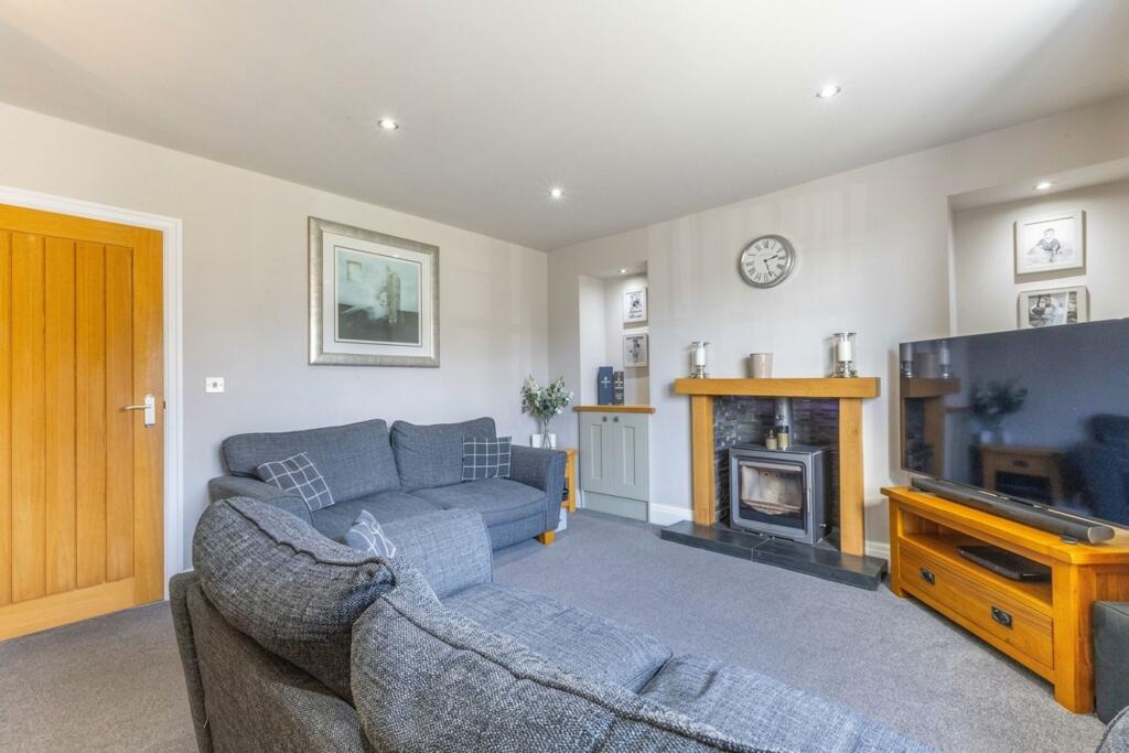House in Kendal, Netherfield - View 4