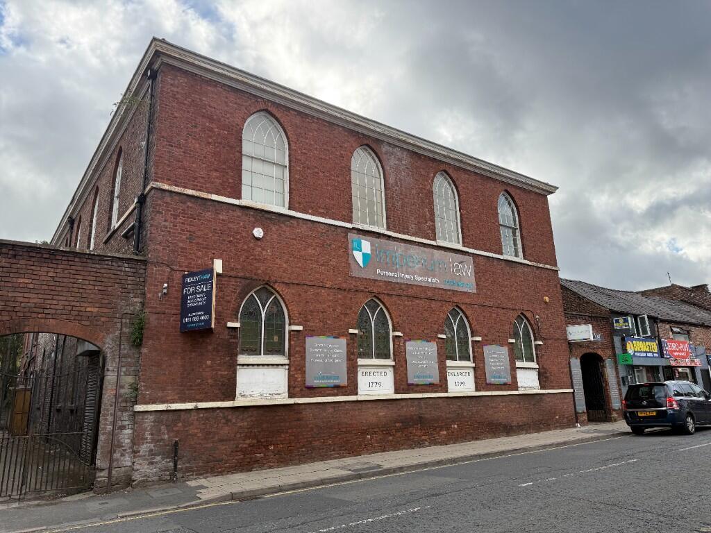 Main image of property: 22 Sunderland Street, Macclesfield, Cheshire, SK11 6JL