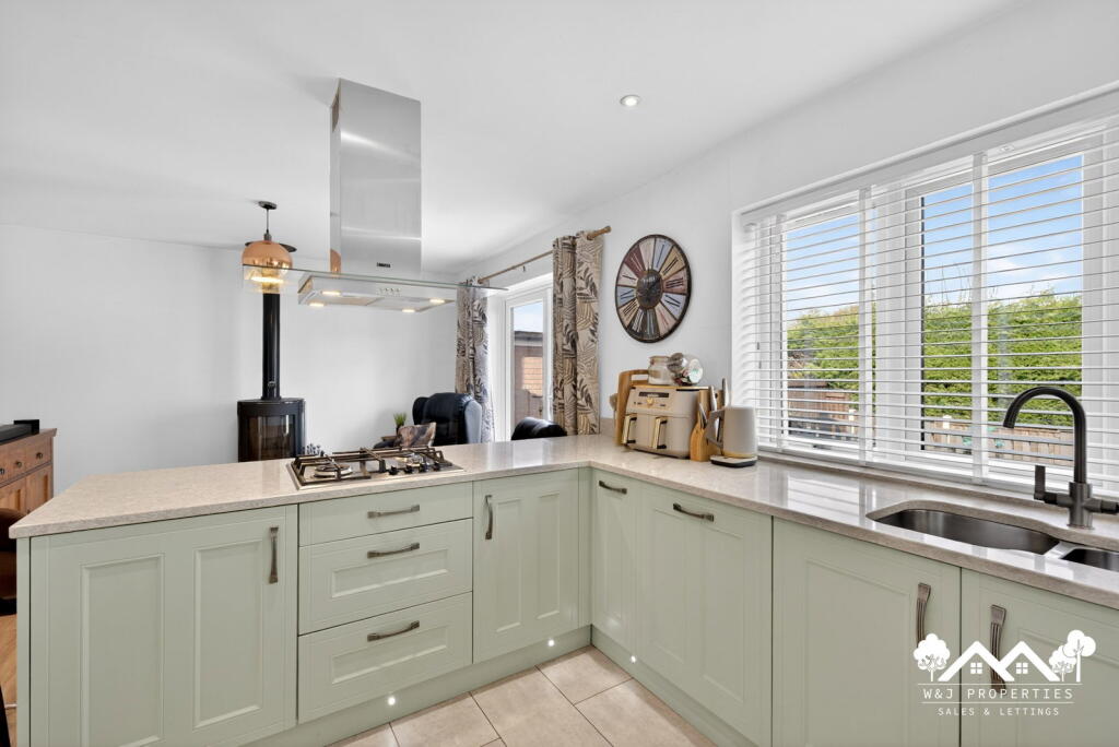 Additional image 10 of Kings Drive, Hoddlesden, Darwen, BB3 3RB