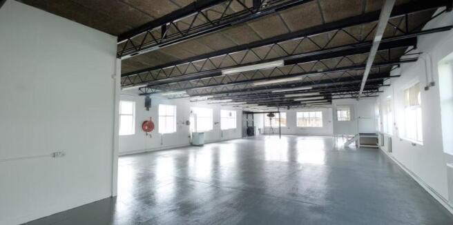 Unit-2-Warehouse-Upstairs-2-.jpg