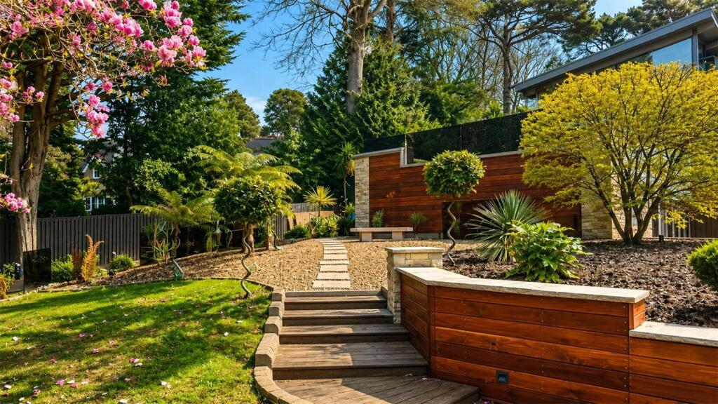 Dover Road, Poole, Dorset, BH13 photo 5