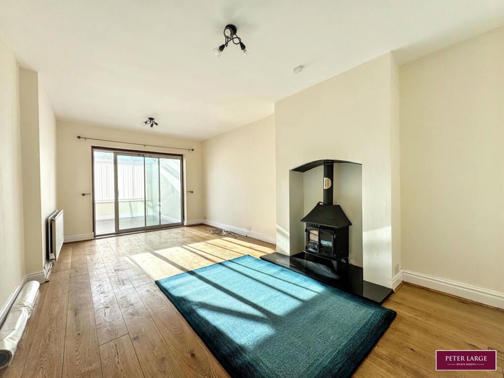 Grange Avenue Rhyl LL18 4AR photo 4