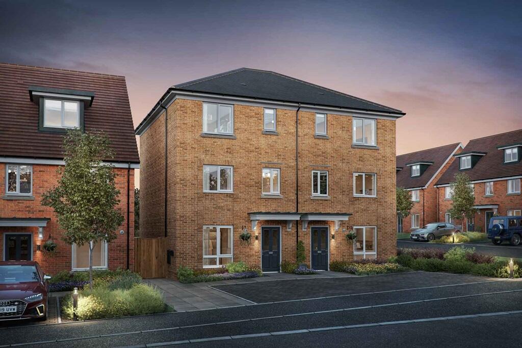 3-bed semi-detached on Kings Ride, 
Ascot,
Berkshire,
SL5 7GB
, £710,000