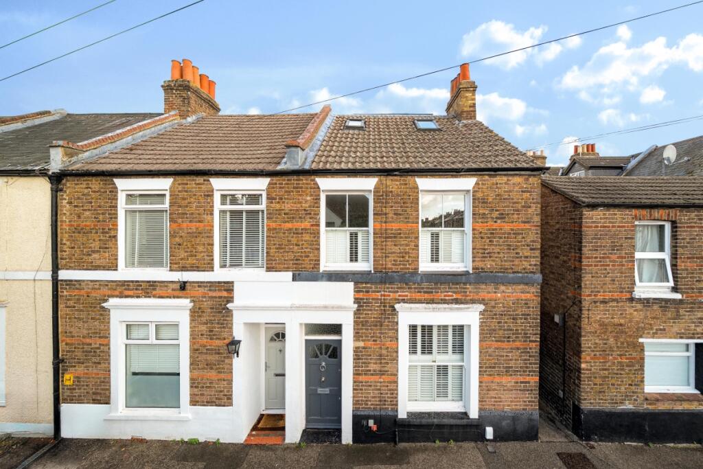 Main image of property: Alexandra Road Windsor SL4