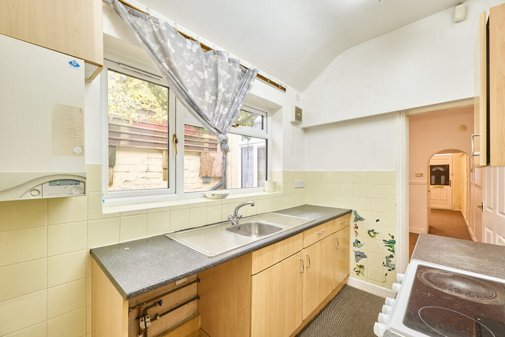 House in Stoke-on-Trent, Normacot - More