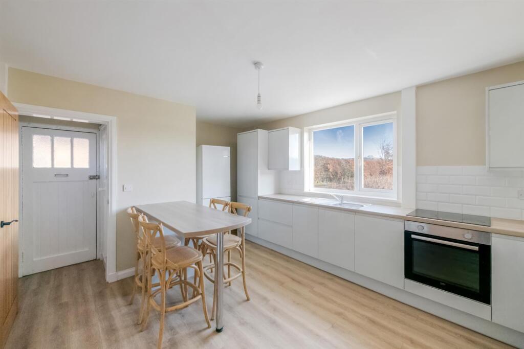 House in Falkirk - View 3